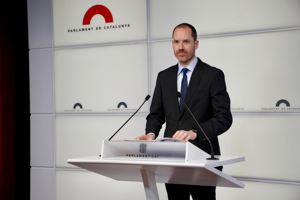 Juan Fernández: “No podemos permitir que en España entrar de manera irregular puede acabar teniendo premio”